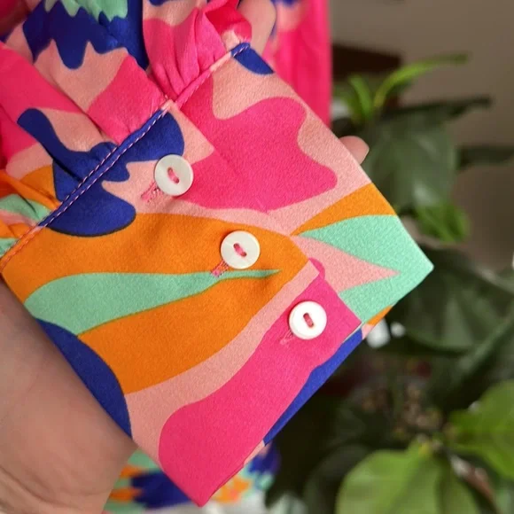 ENTRO Floral Hot Pink Satin Blouse - Picture 10 of 11